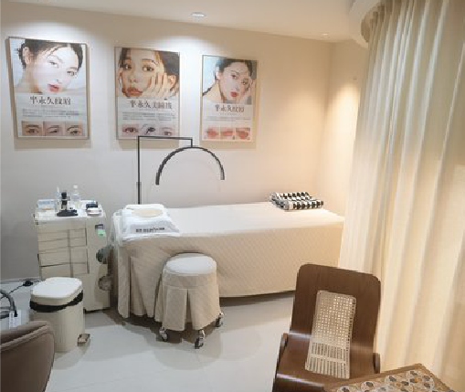 宾川美容店装修小技巧